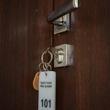 Garni Mali Predah - Novi Deo 2* Knjazevac